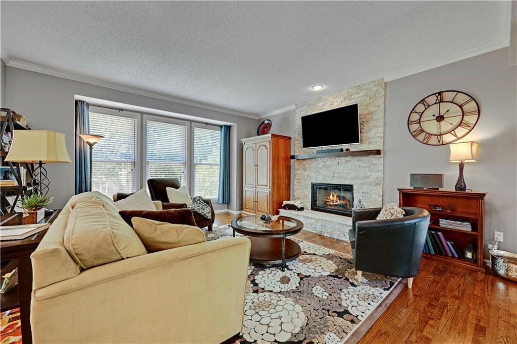12141 South Rene Street Olathe, KS 66062 - Photo 10 of 47