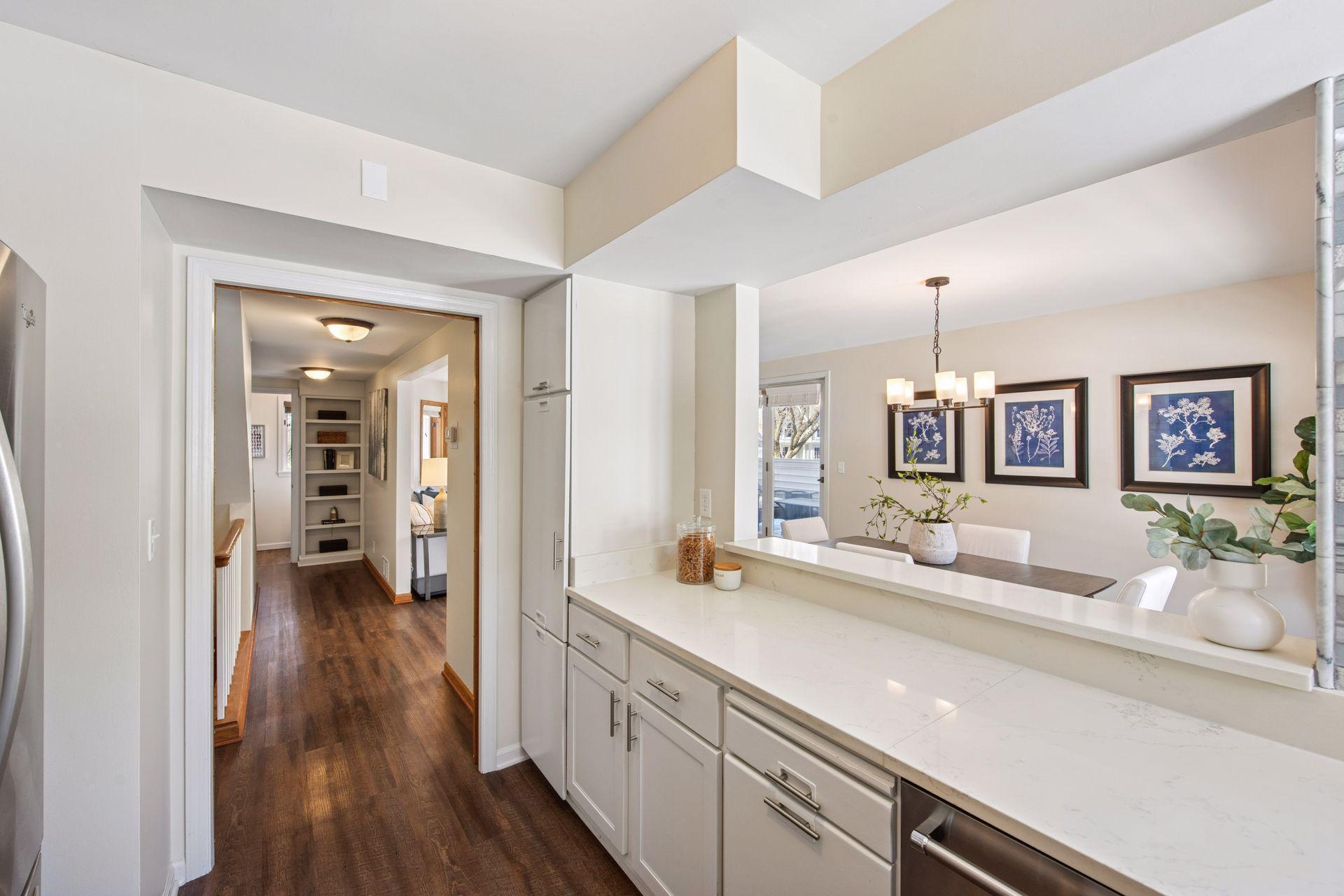 4939 Bayswater Road Minnetonka, MN 55345 - Photo 19 of 41