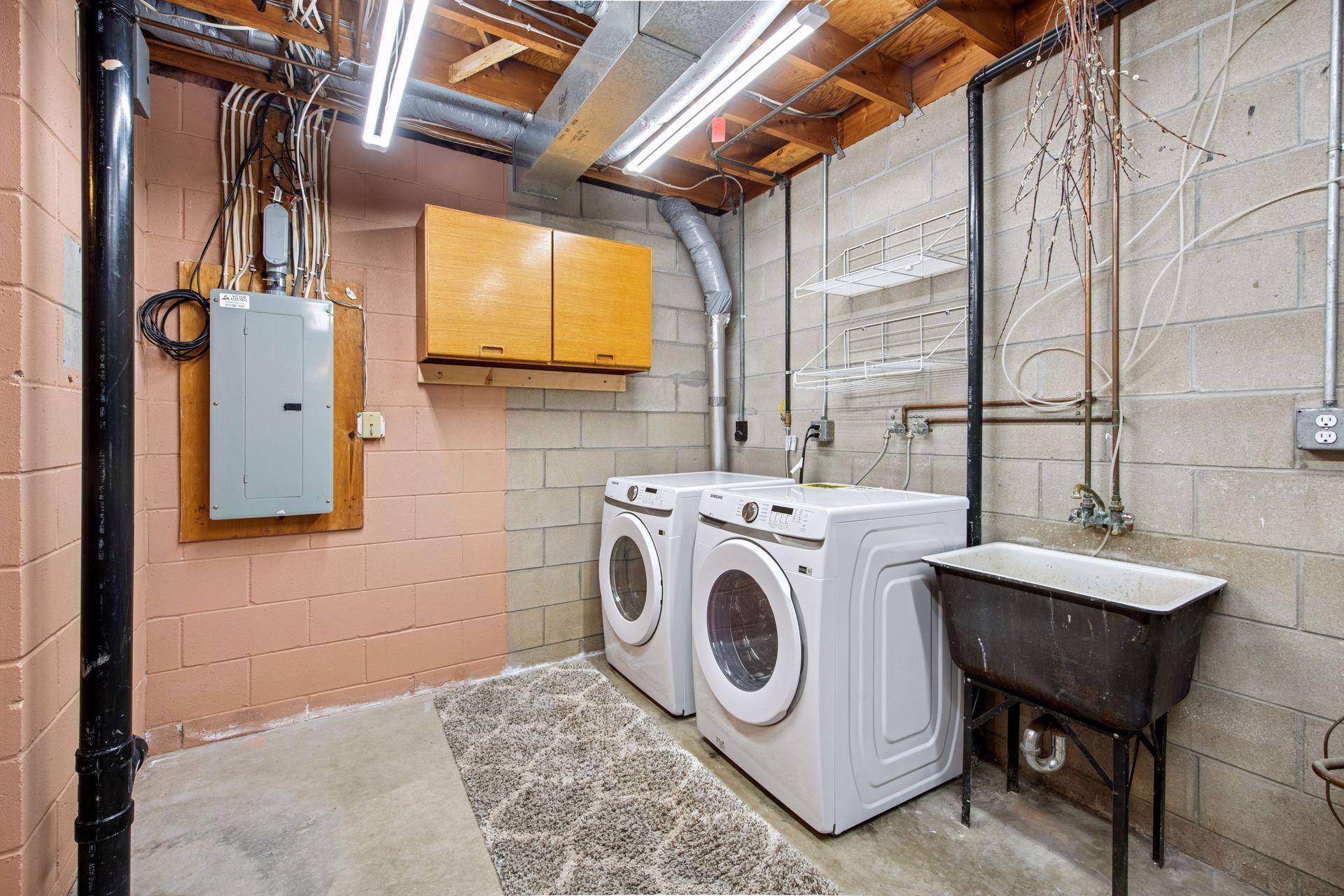 4939 Bayswater Road Minnetonka, MN 55345 - Photo 36 of 41