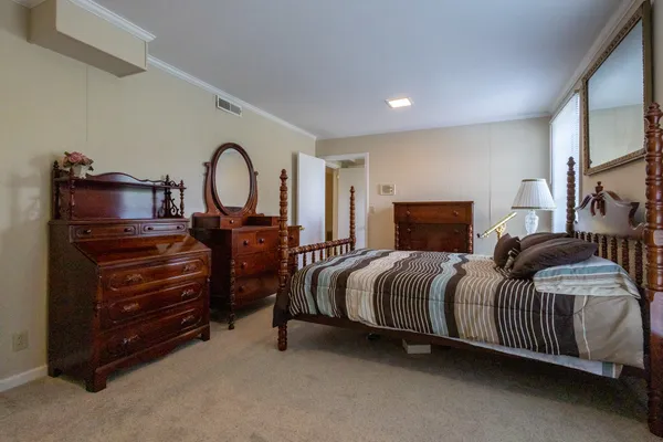 $669,900 | 6805 Cloudland Drive, Nashville, TN 37205