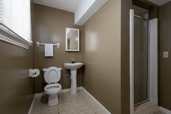 $669,900 | 6805 Cloudland Drive, Nashville, TN 37205