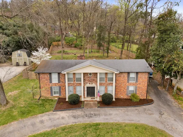 $669,900 | 6805 Cloudland Drive, Nashville, TN 37205