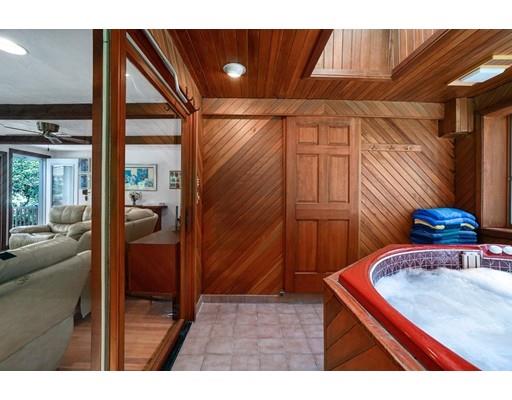 67 Howlett Street Topsfield, MA 01983 - Photo 16 of 40 Gallery Image 16