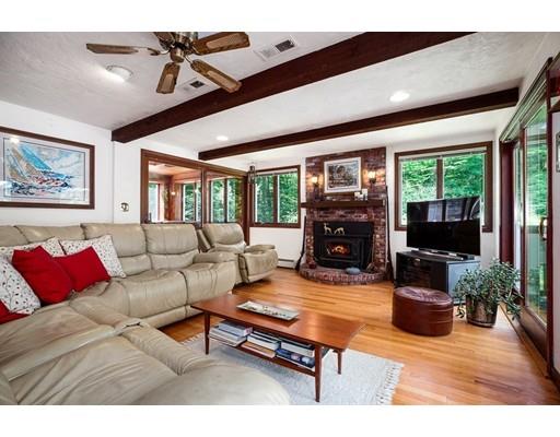 67 Howlett Street Topsfield, MA 01983 - Photo 18 of 40 Gallery Image 18