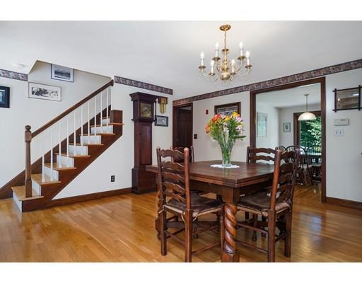 67 Howlett Street Topsfield, MA 01983 - Photo 5 of 40 Gallery Image 5