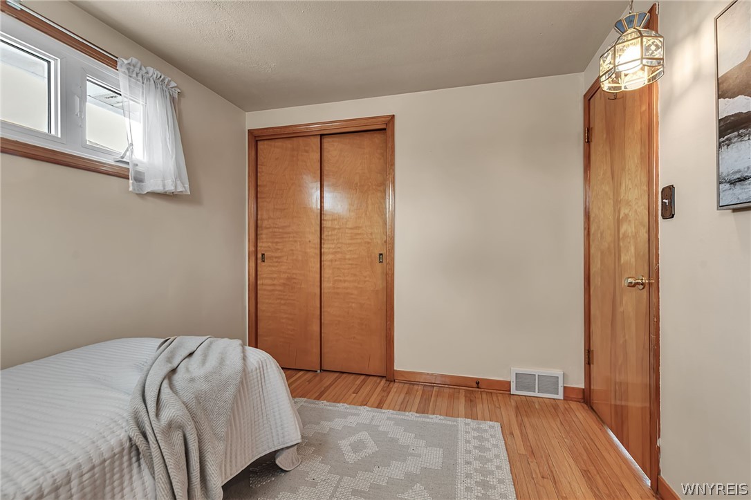 21 Addison Avenue Amherst, NY 14226 - Photo 24 of 43 2ND BEDROOM