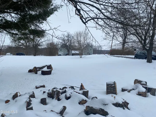 $74,900 | 110 Maple Lane, Florida, NY 12069