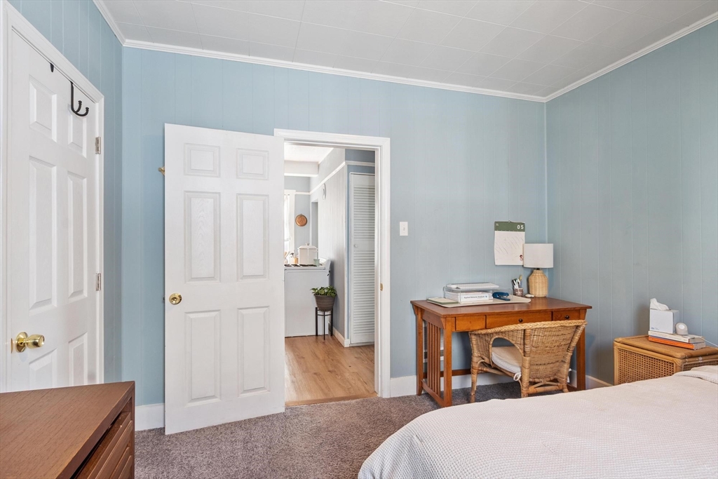 16 Doane Street Worcester, MA 01607 - Photo 31 of 42