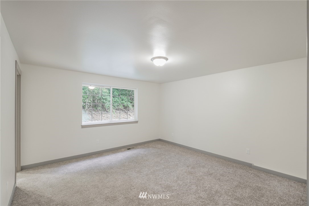 302 South Carpenter Road Snohomish, WA 98290 - Photo 11 of 22