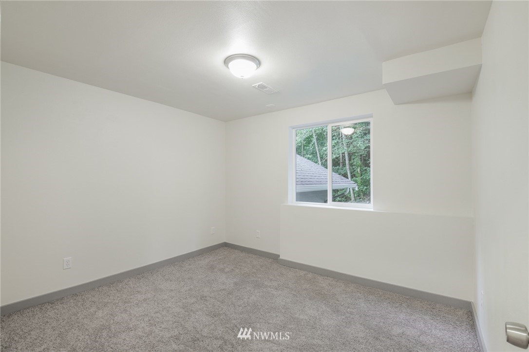 302 South Carpenter Road Snohomish, WA 98290 - Photo 16 of 22