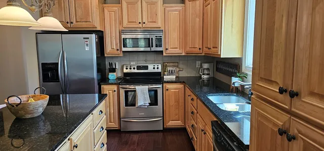 $389,900 | 446 Licklog Ridge, Hayesville, NC 28904