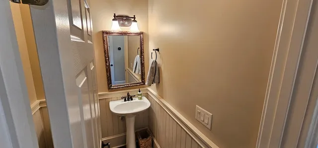 $389,900 | 446 Licklog Ridge, Hayesville, NC 28904