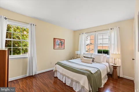 $1,250,000 | 3800 Ridgelea Drive, Fairfax, VA 22031