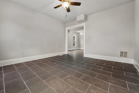 $195,000 | 1222 Summit Avenue, Racine, WI 53404