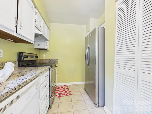 $1,750 | 8811 Hunter Ridge Drive, Charlotte, NC 28226