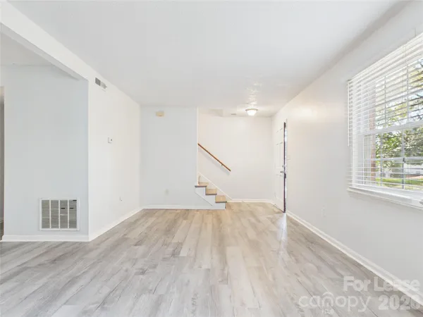 $1,750 | 8811 Hunter Ridge Drive, Charlotte, NC 28226