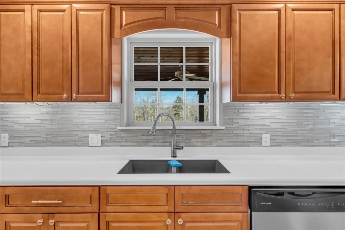 3173 Barnes Mill Road Smithville, TN 37166 - Photo 13 of 43