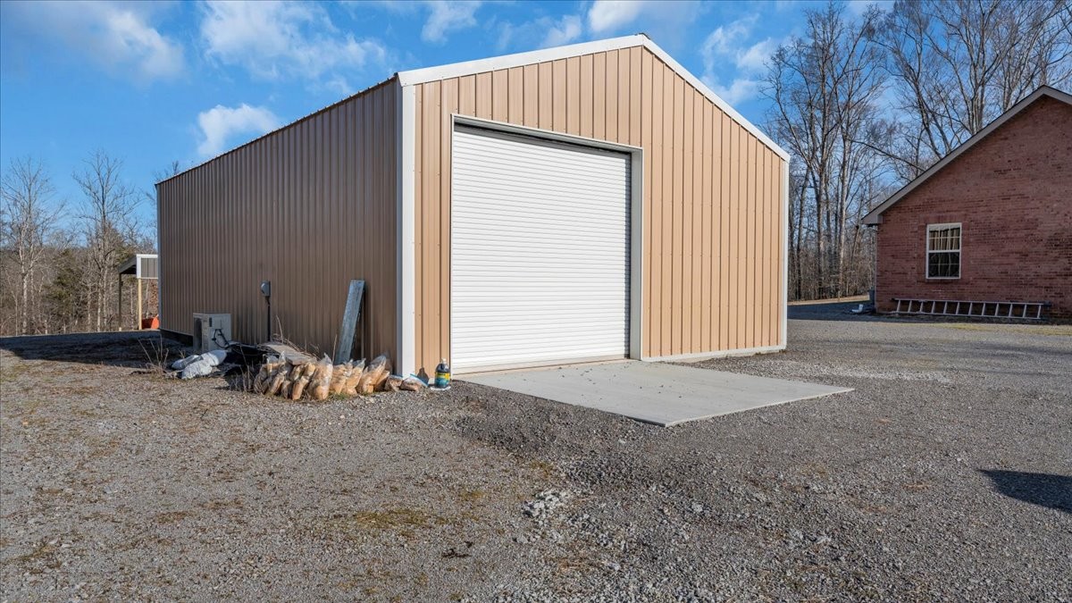 3173 Barnes Mill Road Smithville, TN 37166 - Photo 31 of 43