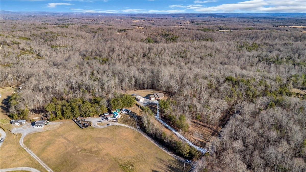 3173 Barnes Mill Road Smithville, TN 37166 - Photo 34 of 43