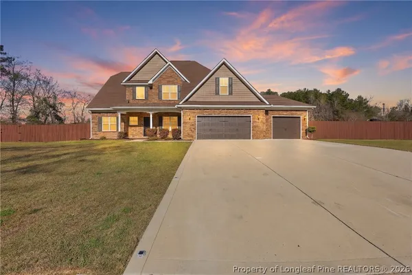 $2,900 | 206 Leland Lane, Raeford, NC 28376