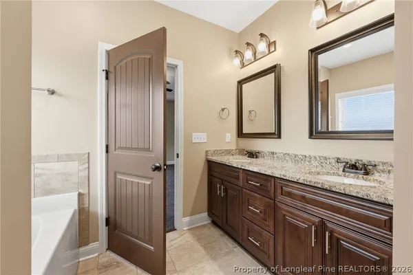 $2,900 | 206 Leland Lane, Raeford, NC 28376