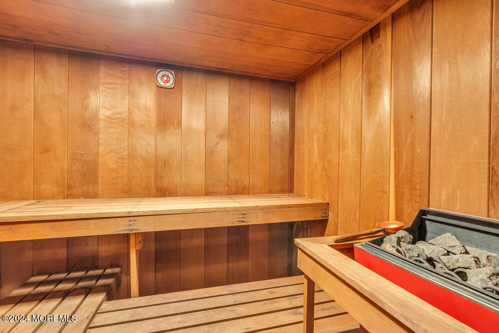 654 Valley Road Brielle, NJ 08730 - Photo 77 of 117 081_dsc01620_362