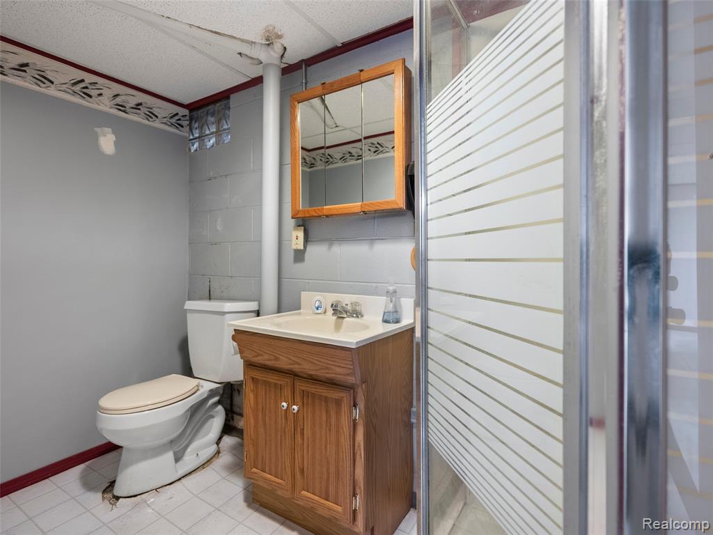 18917 Martin Road Roseville, MI 48066 - Photo 17 of 27 Gallery Image 17