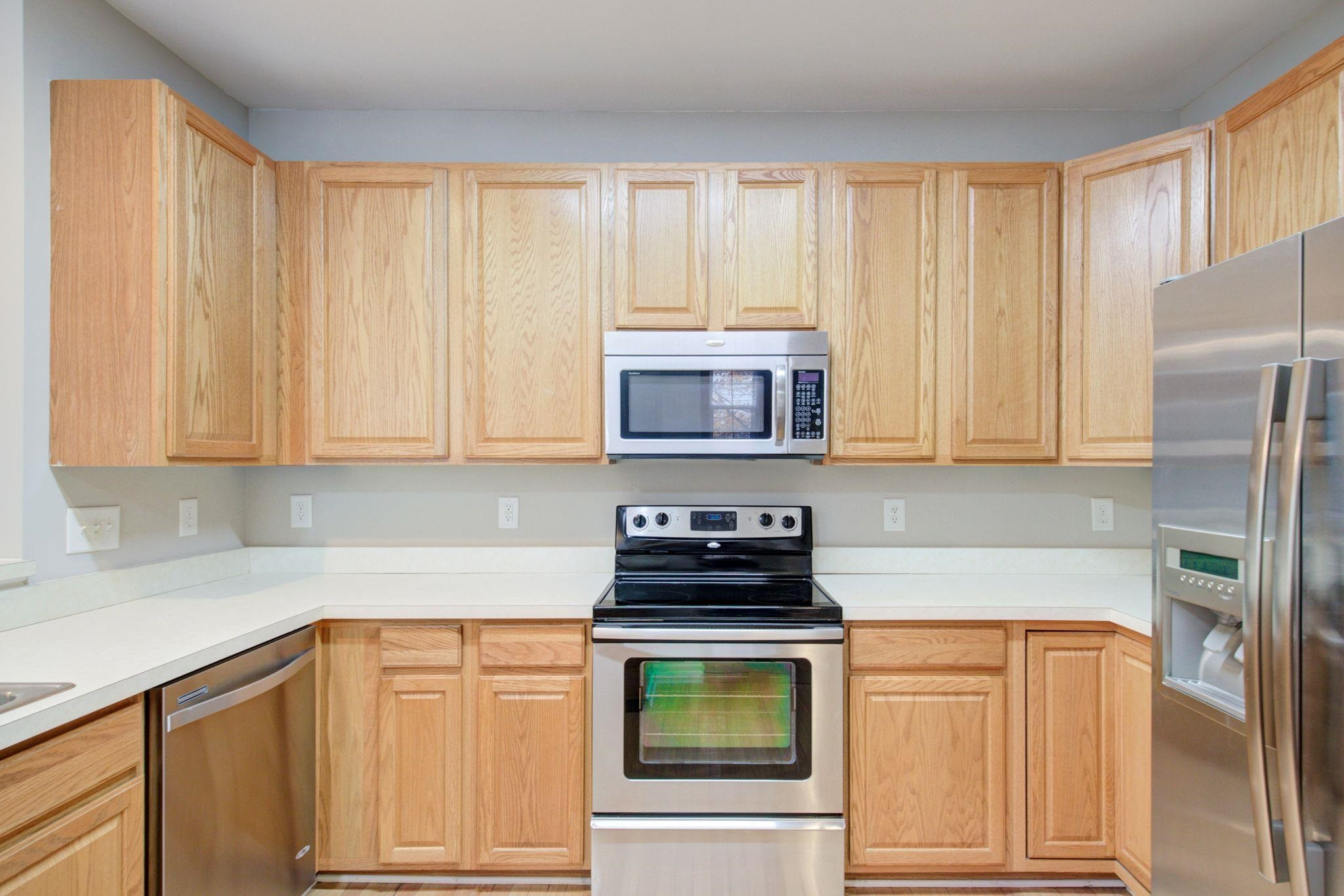 5451 Crescentview Parkway Raleigh, NC 27606 - Photo 5 of 24 Photo 5