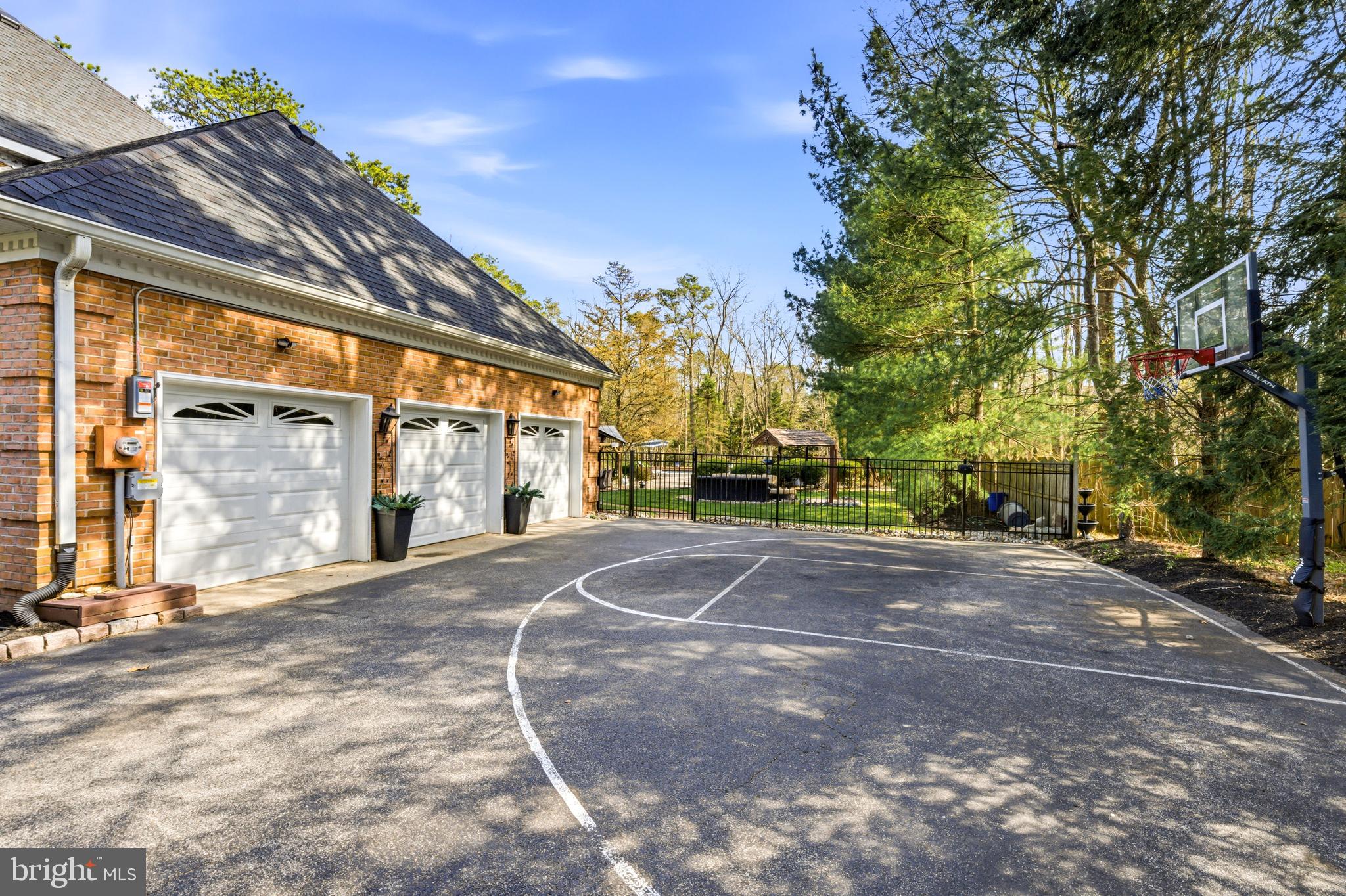 2 Teaberry Drive Medford, NJ 08055 - Photo 5 of 72
