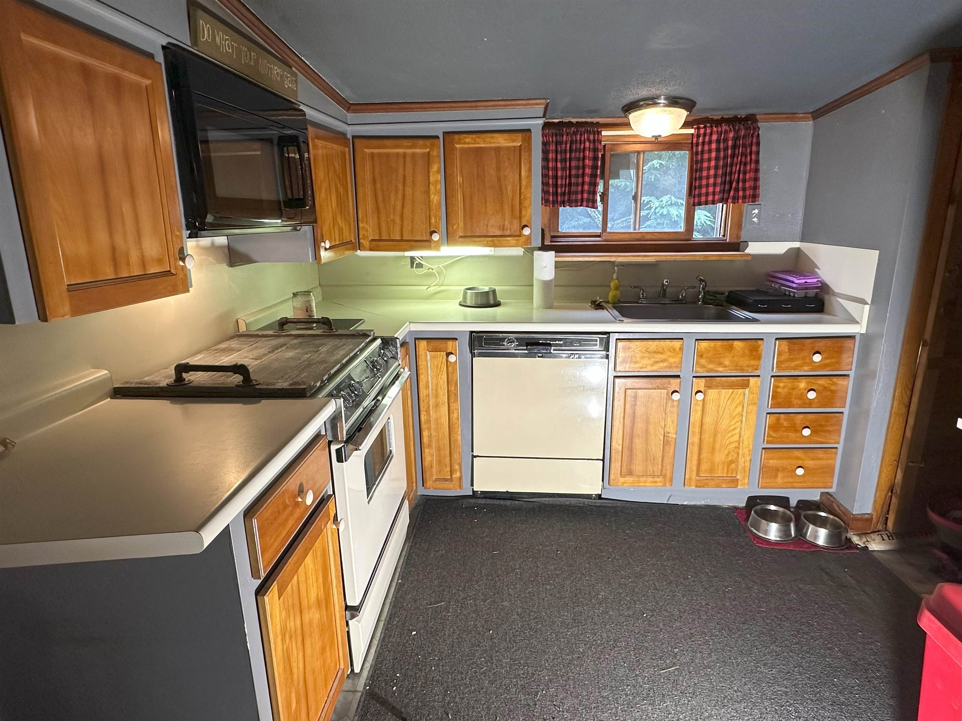 1139 East Conway Road Conway, NH 03813 - Photo 11 of 28