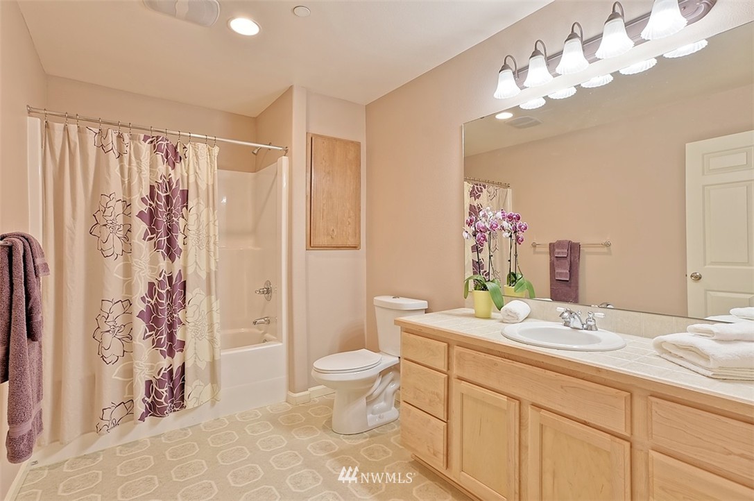 16230 3rd Avenue Southeast, Unit C3 Bothell, WA 98012 - Photo 8 of 21