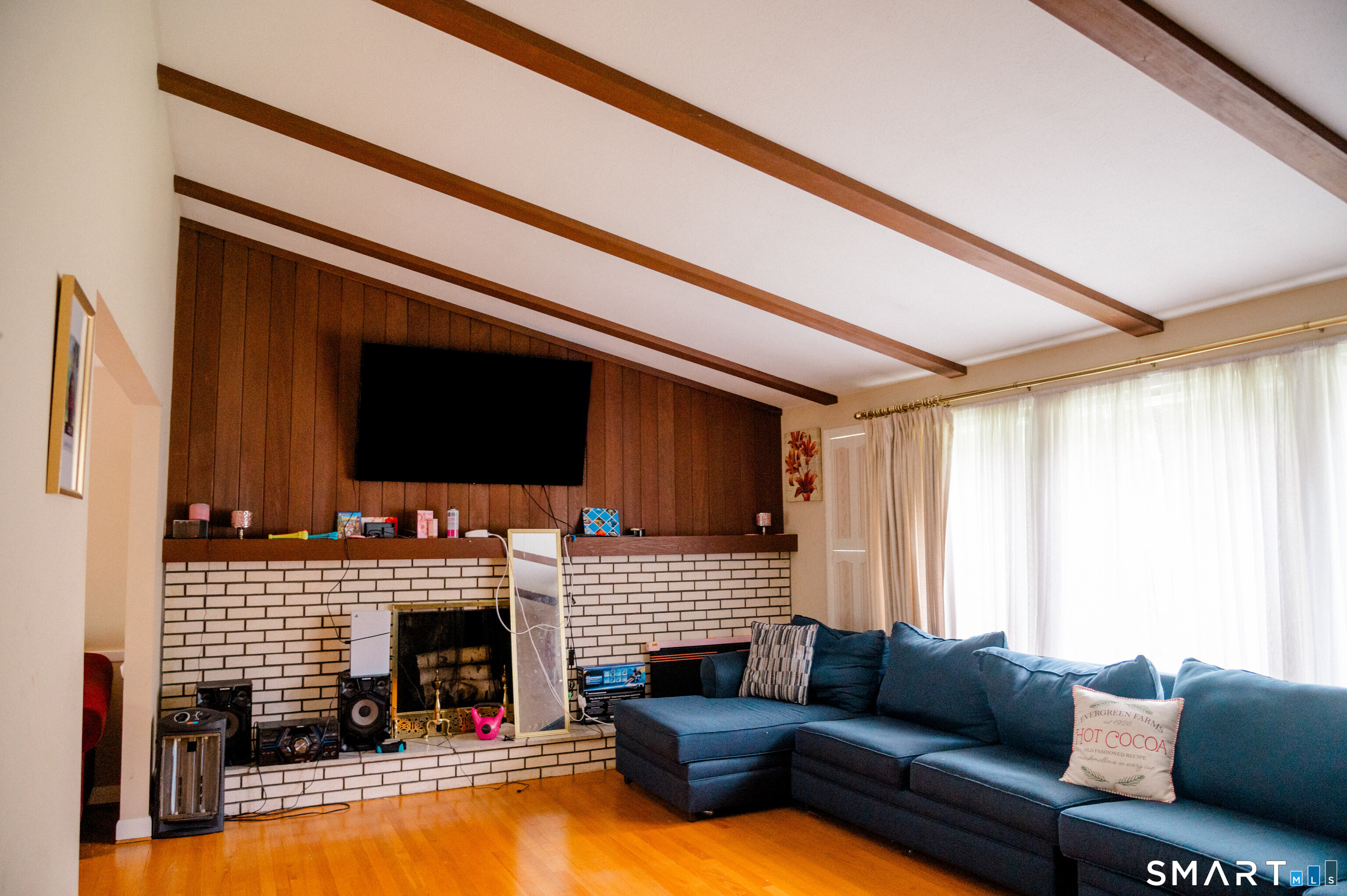 371 Felt Road South Windsor, CT 06074 - Photo 7 of 31