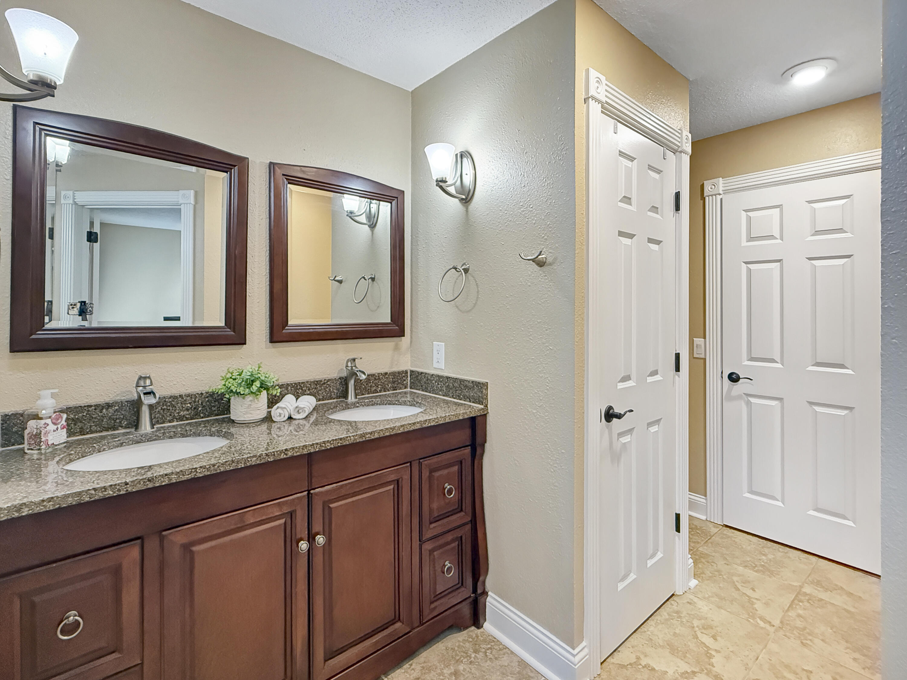 150 Wrather Road Almo, KY 42020 - Photo 19 of 35 BR 1 Bath vanity