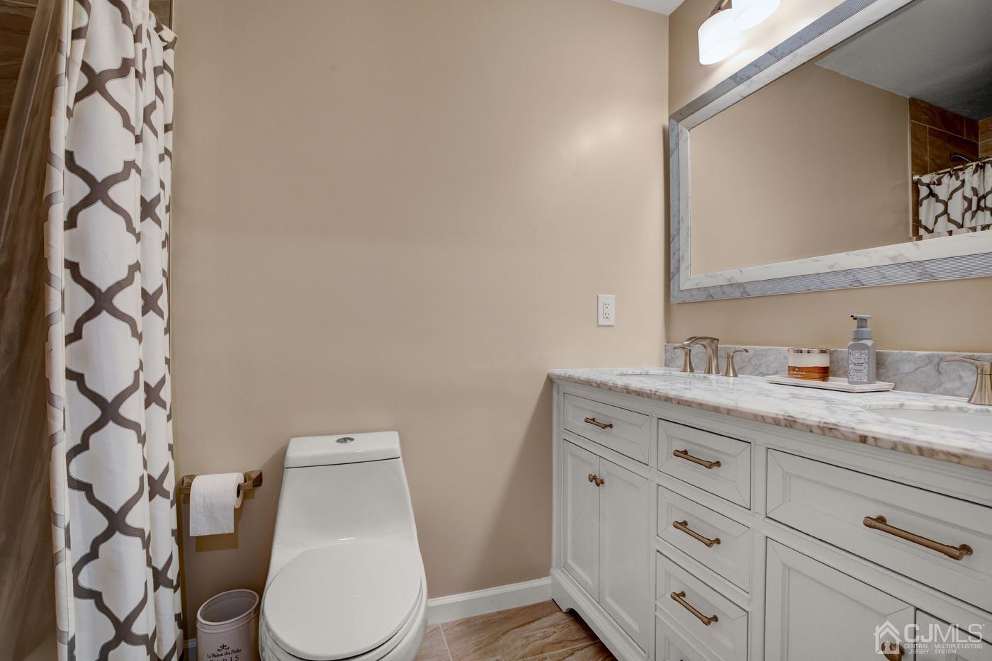 146 Redpine Loop Old Bridge, NJ 08857 - Photo 29 of 35 Gallery Image 29