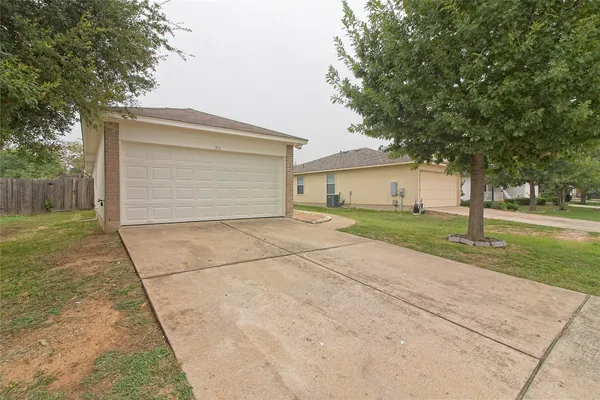 $1,750 | 313 Avalanche Avenue, Georgetown, TX 78626