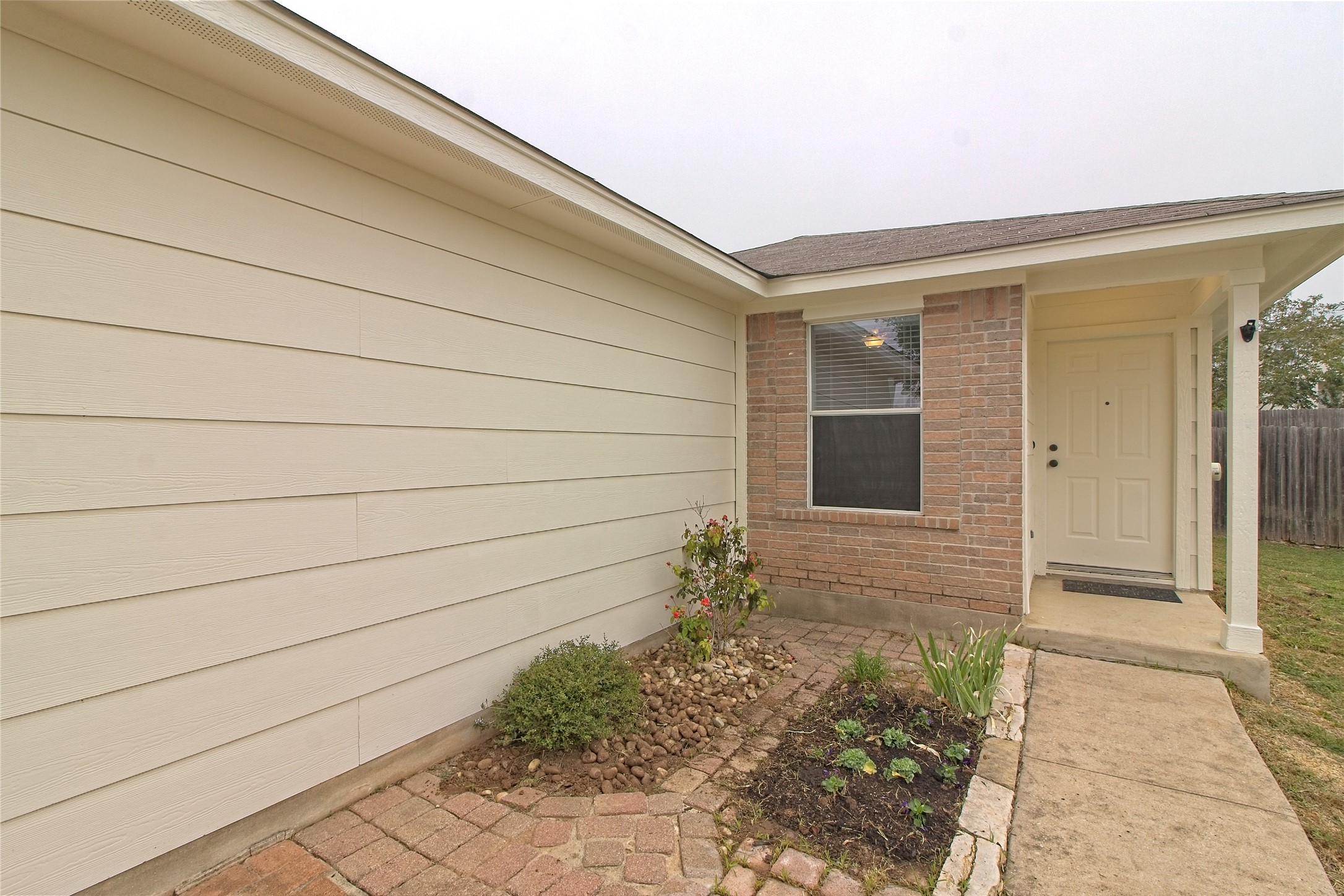 313 Avalanche Avenue Georgetown, TX 78626 - Photo 4 of 30