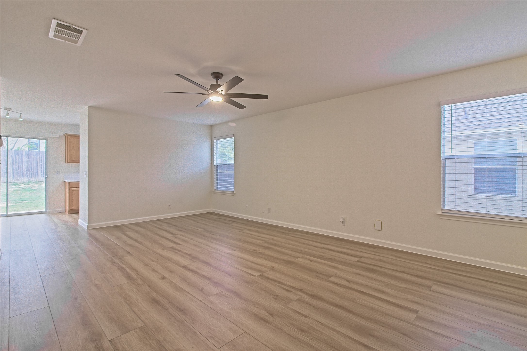 313 Avalanche Avenue Georgetown, TX 78626 - Photo 8 of 30