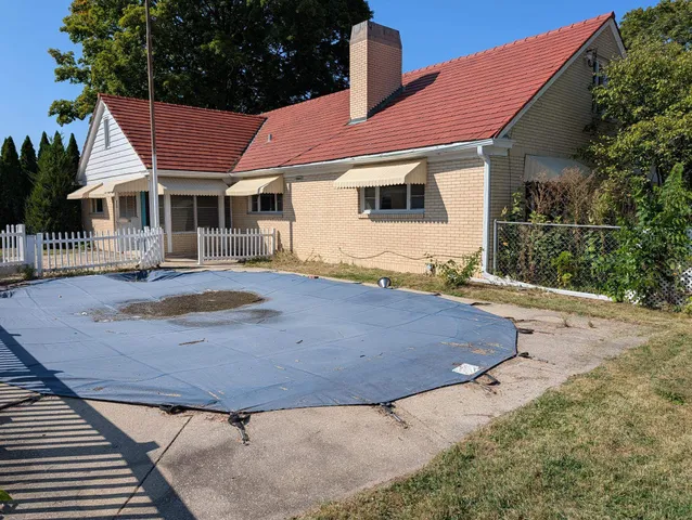 $174,000 | 2215 Guilford Road, Rockford, IL 61107