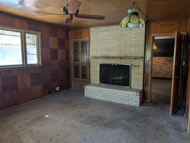 $174,000 | 2215 Guilford Road, Rockford, IL 61107