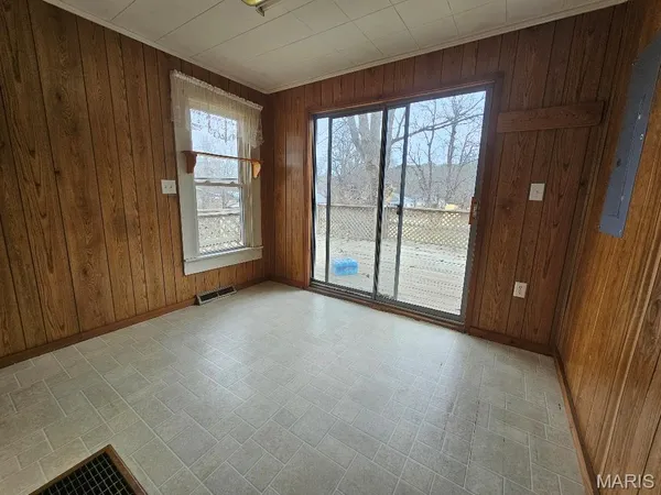 $189,000 | 505 Sycamore Street, Van Buren, MO 63965