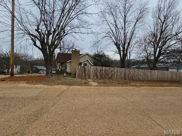 $189,000 | 505 Sycamore Street, Van Buren, MO 63965