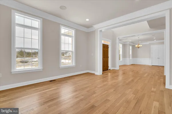 a view of a room with shelf