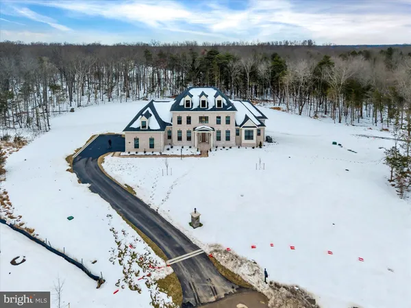 $2,850,000 | 4627 Fairfax Manor, Chantilly, VA 20151