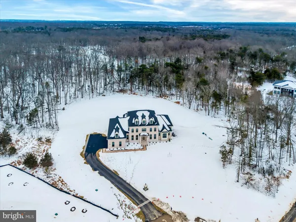 $2,850,000 | 4627 Fairfax Manor, Chantilly, VA 20151