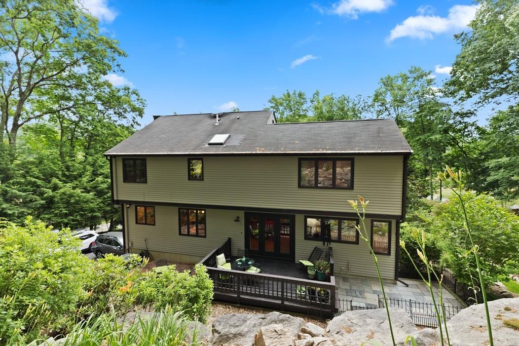 112 Spring Street Hopkinton, MA 01748 - Photo 34 of 42 Gallery Image 34