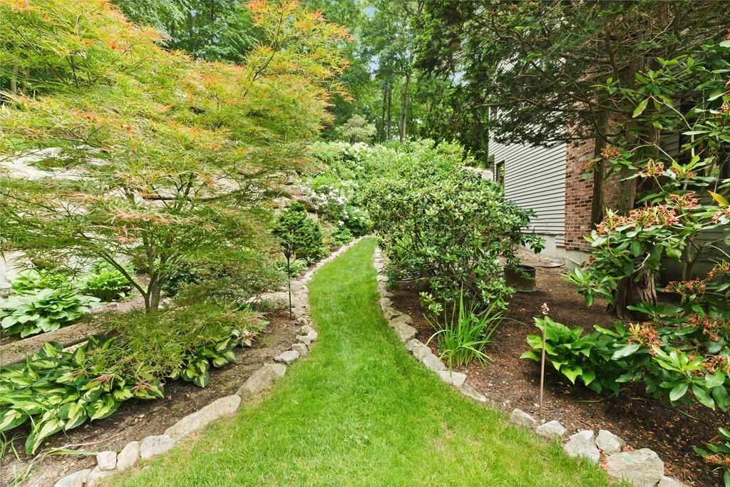 112 Spring Street Hopkinton, MA 01748 - Photo 36 of 42 Gallery Image 36