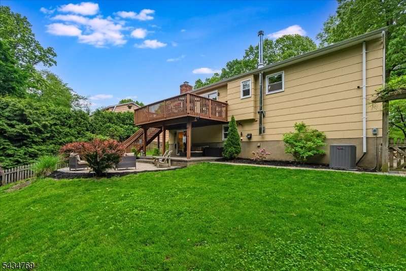 22 Green Apple Road Sparta, NJ 07871 - Photo 29 of 30