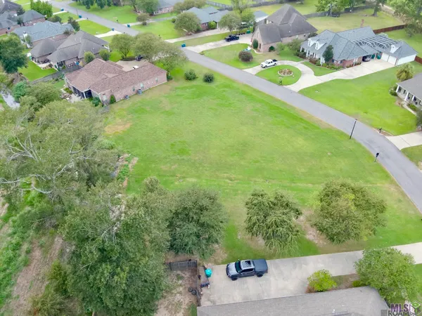 $79,900 | 4325 Roseland Drive, Port Allen, LA 70767