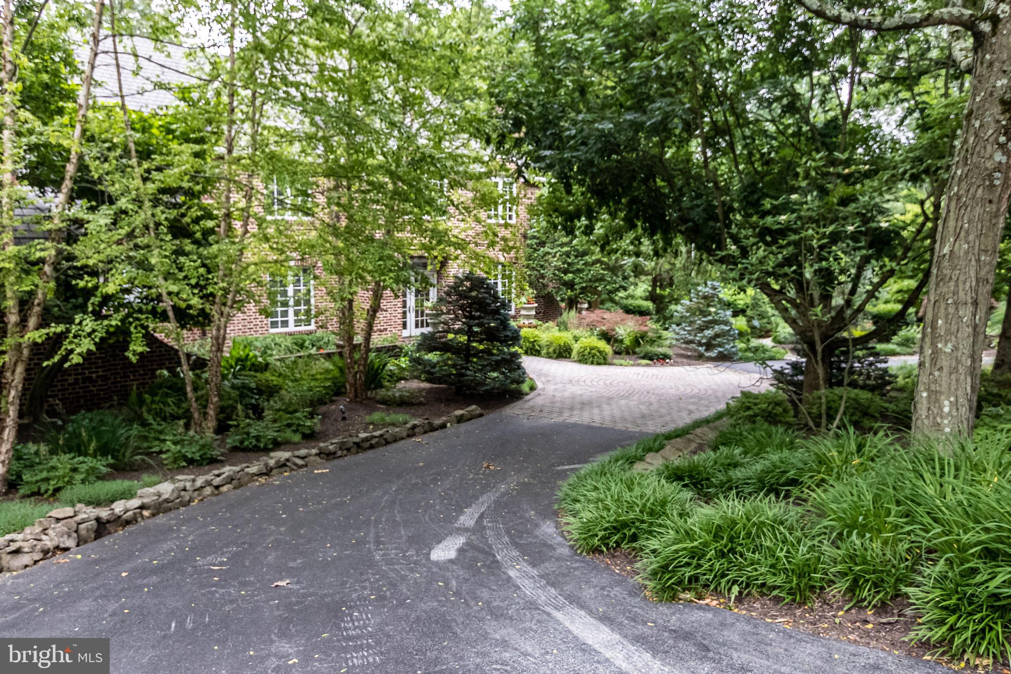 790 Pine Tree Road Hummelstown, PA 17036 - Photo 11 of 40 Gallery Image 11