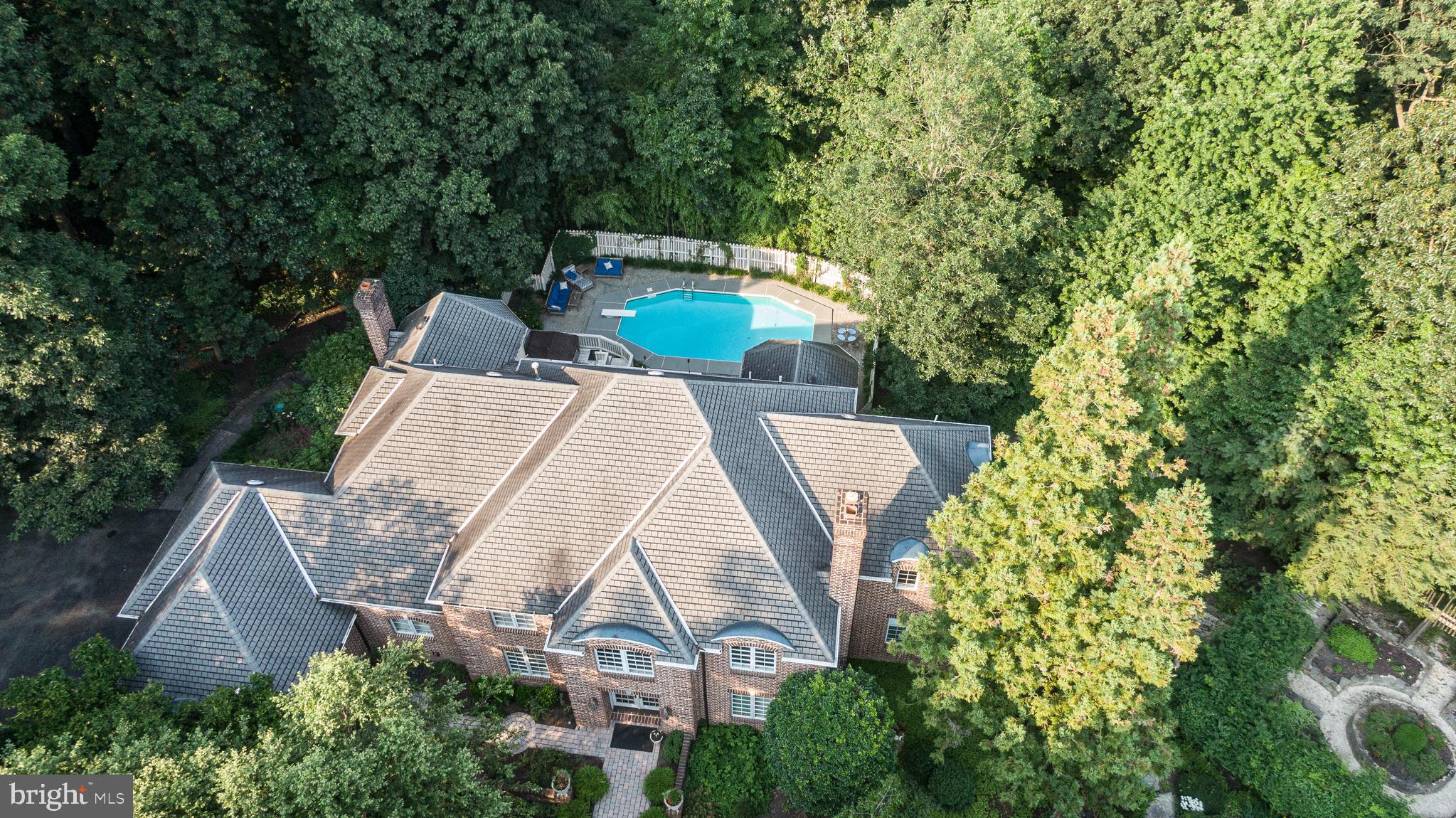 790 Pine Tree Road Hummelstown, PA 17036 - Photo 5 of 40 Gallery Image 5